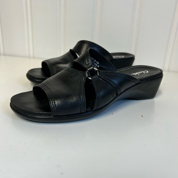 Clarks Women's Black Open-Toe Mules Size 8 - Picture 1 of 8